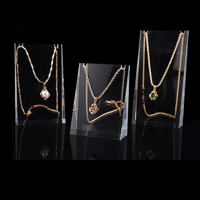 Die attraktiven einfachen Luxusacrylgegenspitzen-Schmuck-Bildsätze säubern