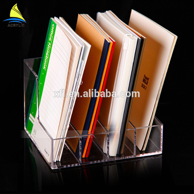 klare Acrylbroschüren-Halter-Broschüre steckt Zeitschriften-und Buch-Regale ein