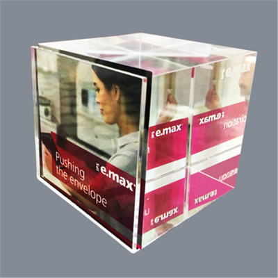 Plastikacrylfoto-Rahmen, Lucite-Desktop 6 versahen Acrylfoto-Würfel mit Seiten