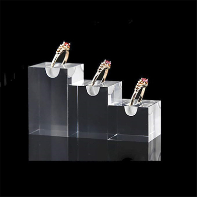Dauerhafte Acrylschmuck-Anzeige, modernes Klarglas-einzigartiger Ring-Halter
