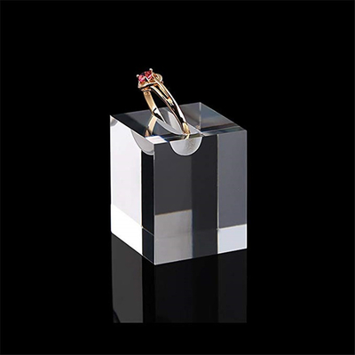 Dauerhafte Acrylschmuck-Anzeige, modernes Klarglas-einzigartiger Ring-Halter
